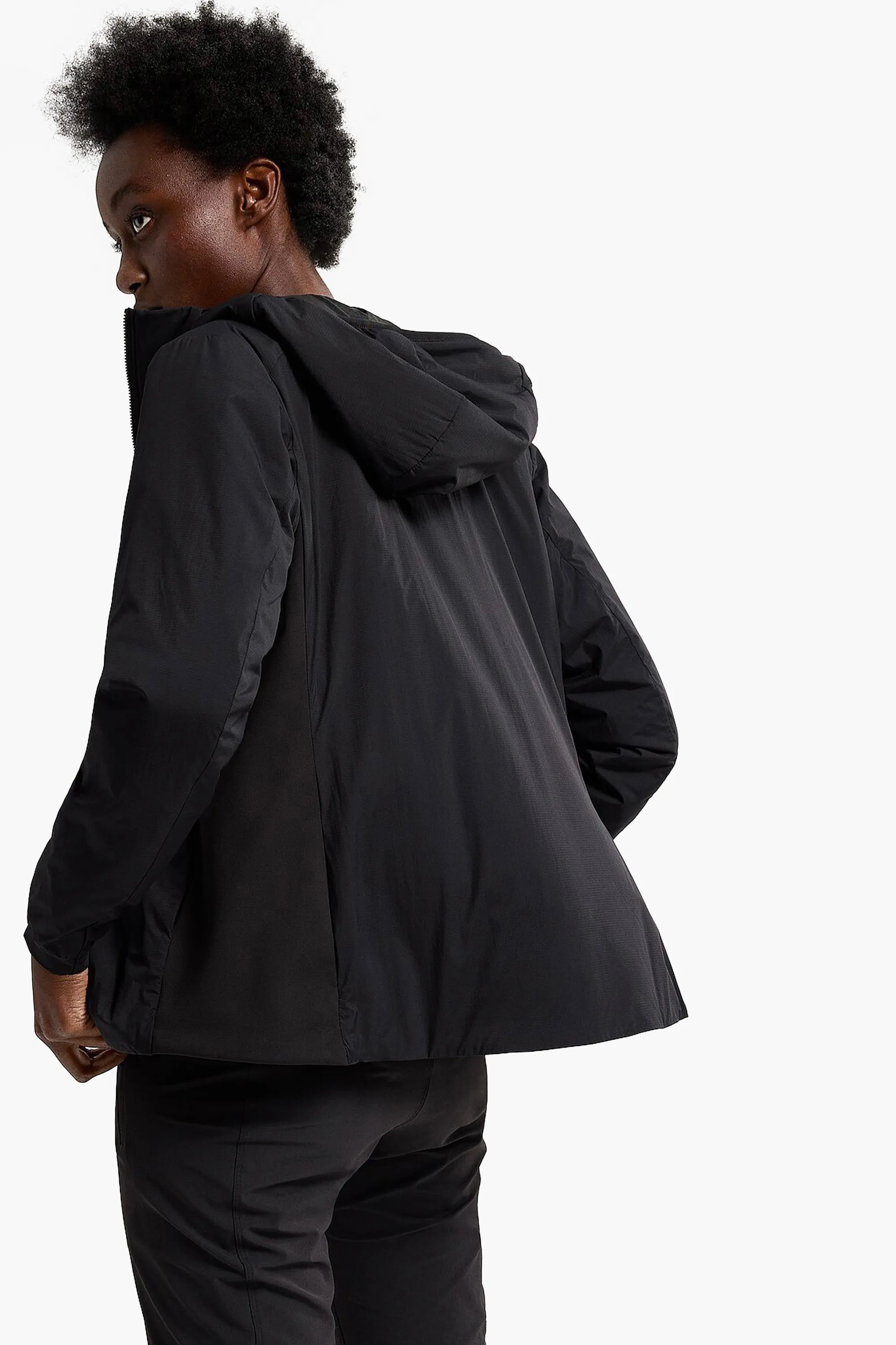 Arc'teryx Women's Atom Hoody in Black