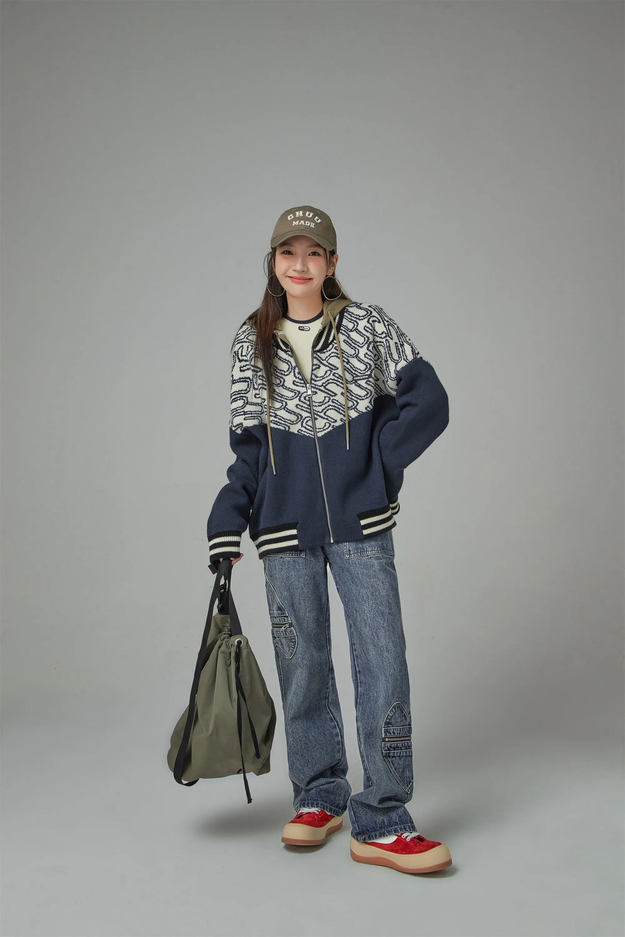 Chuu Girl Zip-Up Loose Fit Cardigan