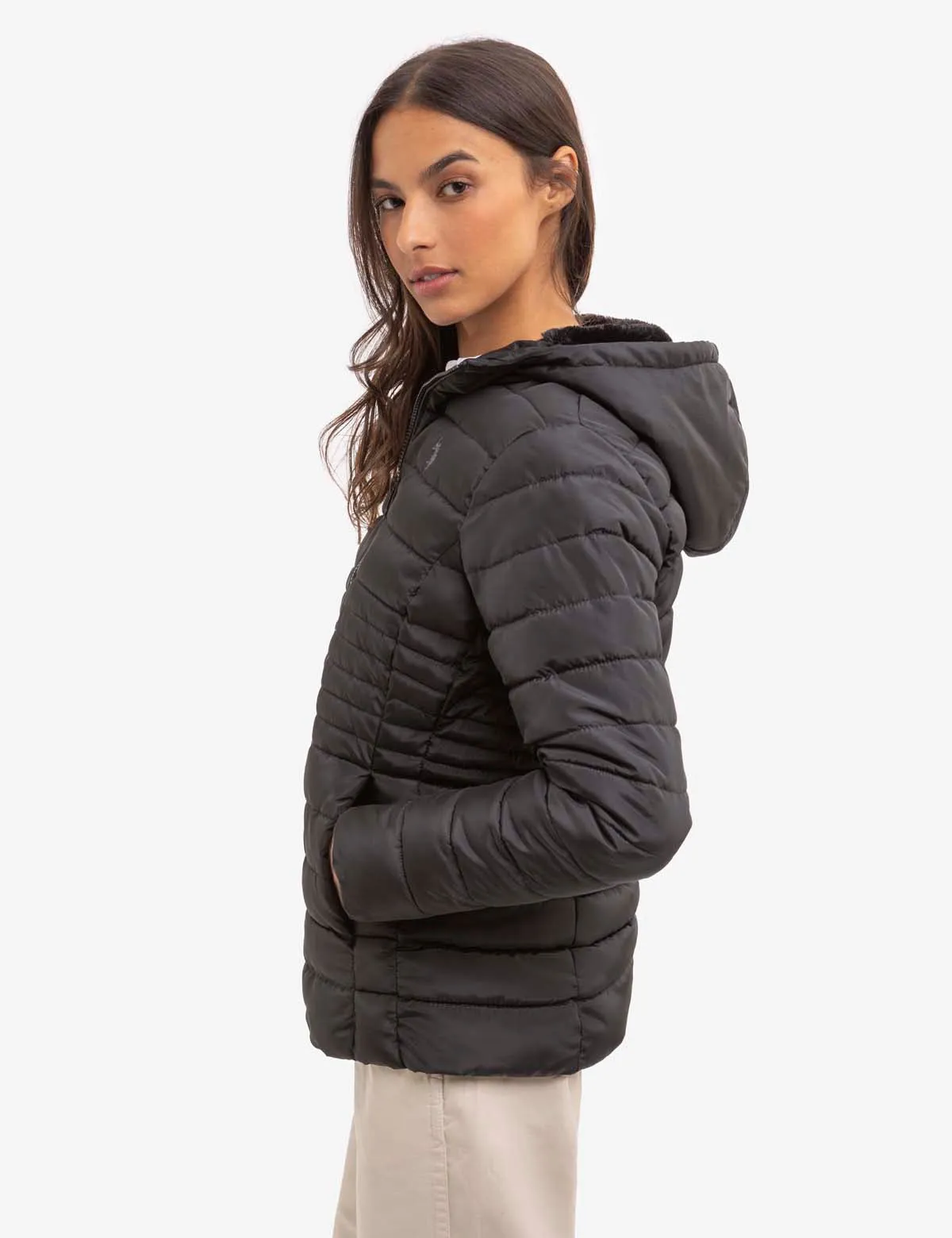 COZY QUILTED HOODED PUFFER JACKET