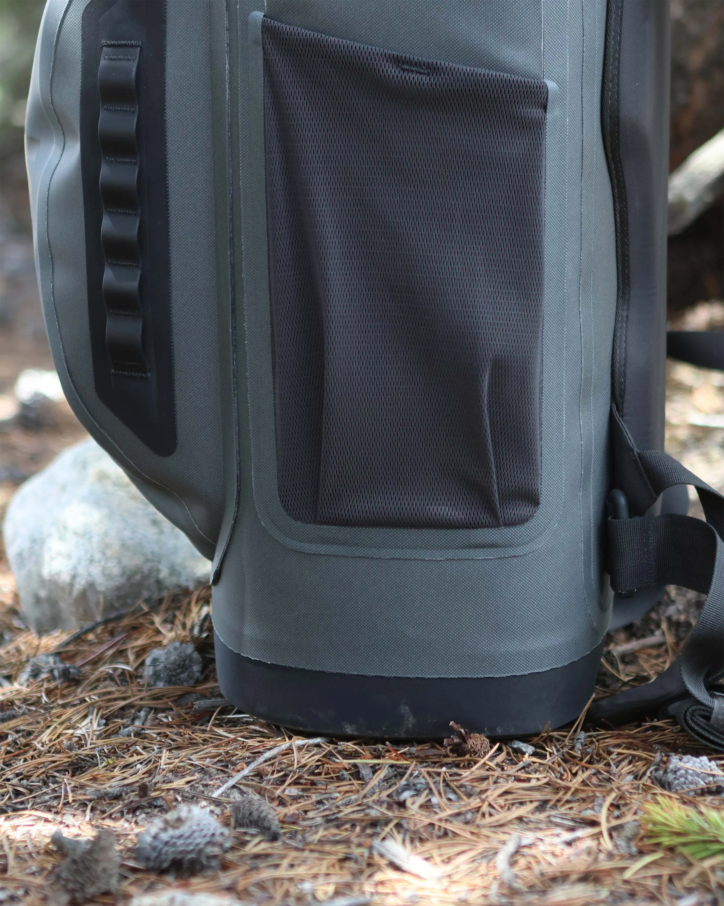 Kodiak 2000 Cooler Backpack | Valo