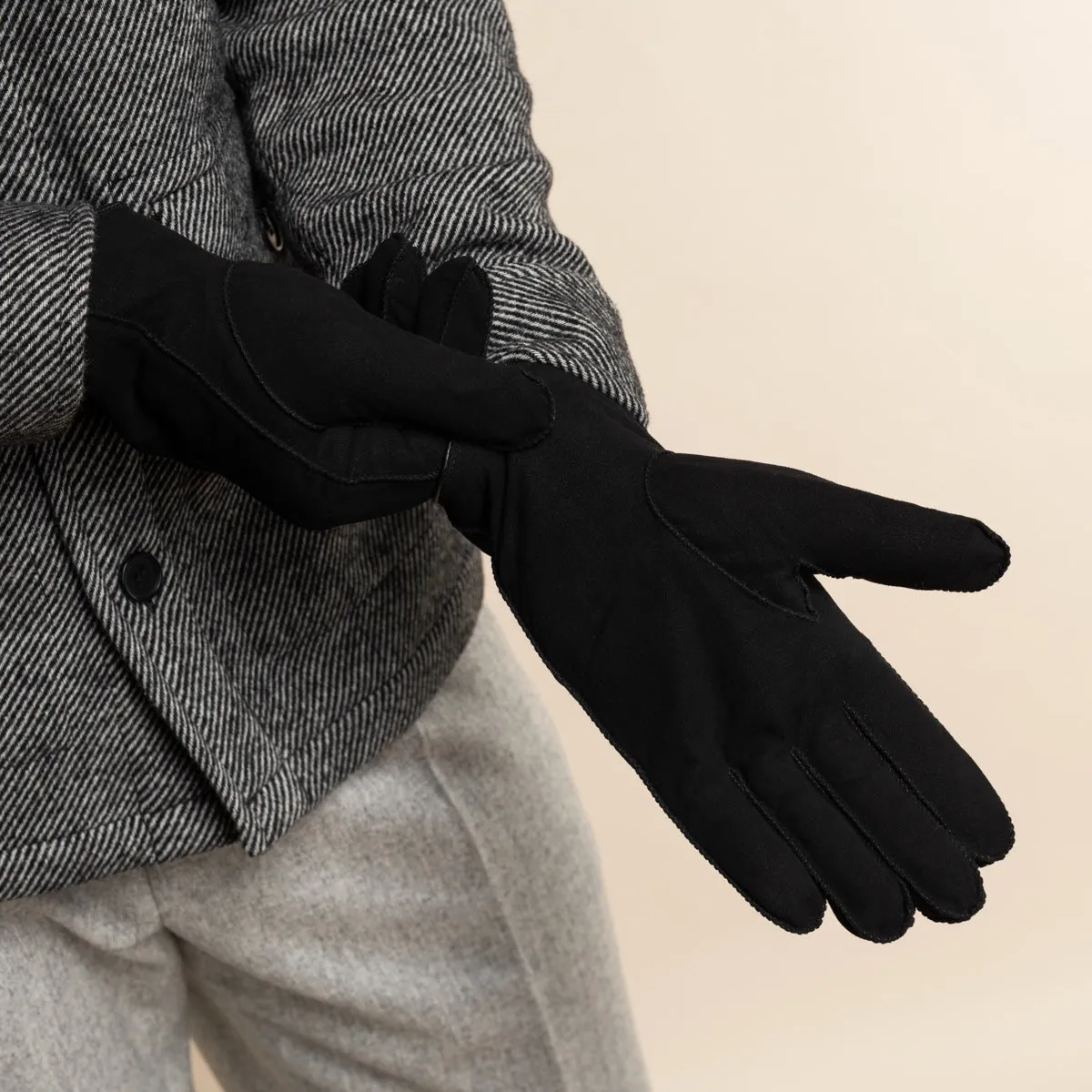 Matthew (black) - suede goatskin leather gloves with luxurious sheep fur lining