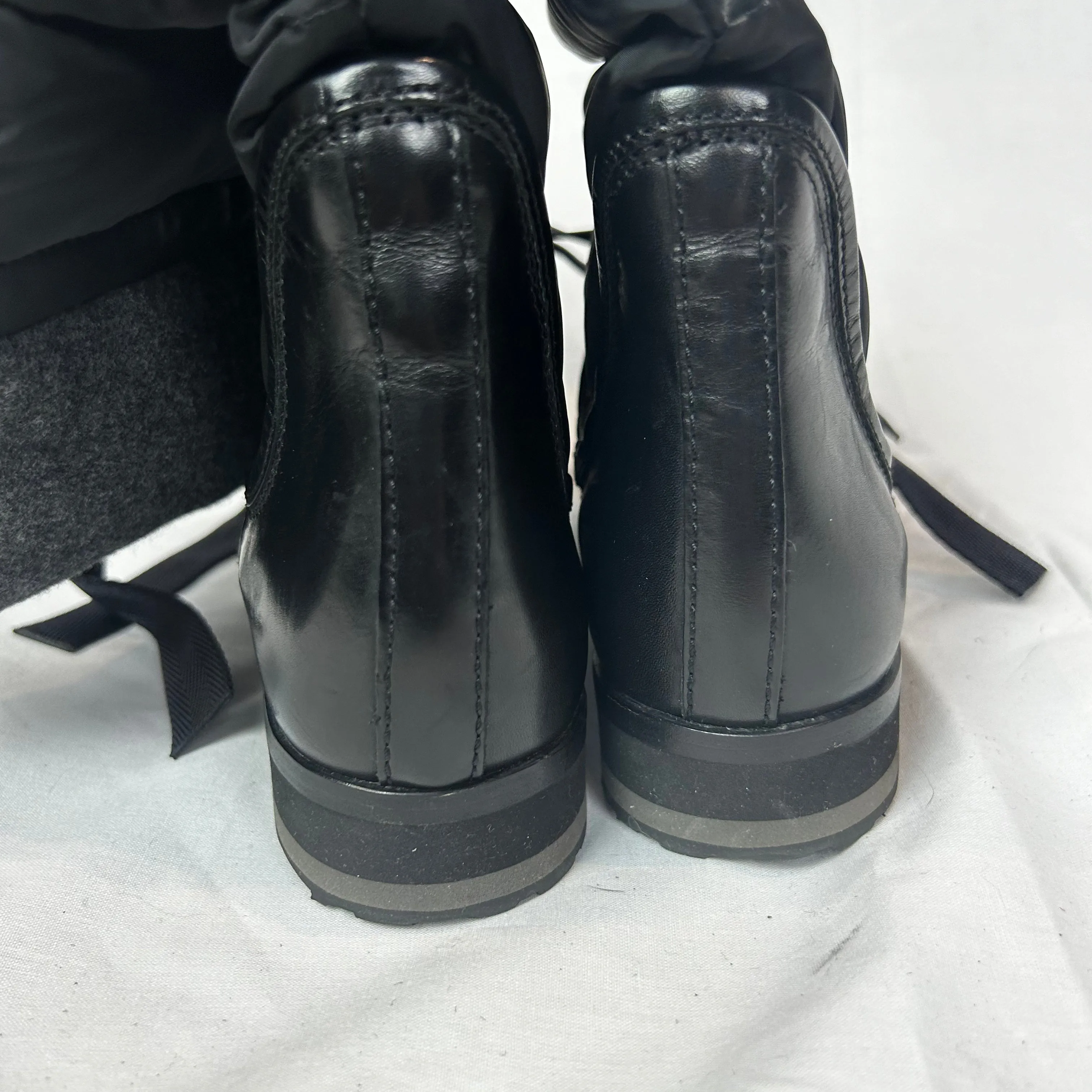 Moncler £500 Black Leather, Quilted Nylon & Felt Calf Boots 38